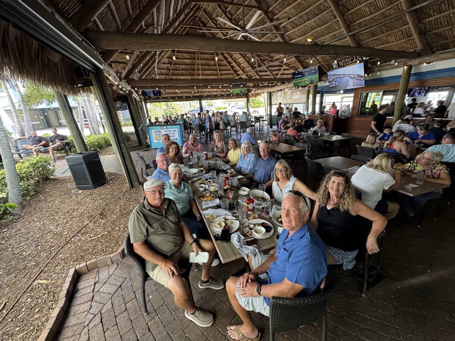 LWN Social restaurant outing